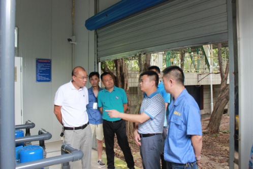 集團(tuán)公司黨委書(shū)記郭彬一行到二水廠調(diào)研