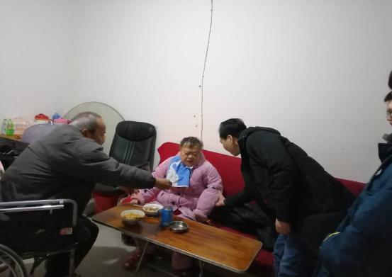 新春慰問(wèn)傳深情? 聲聲問(wèn)候暖人心