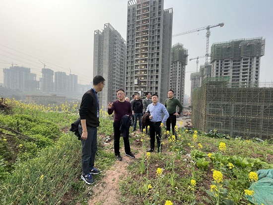 集團公司黨委書記、董事長周燕賓率隊調研督查五糧液機場供水保障工程建設