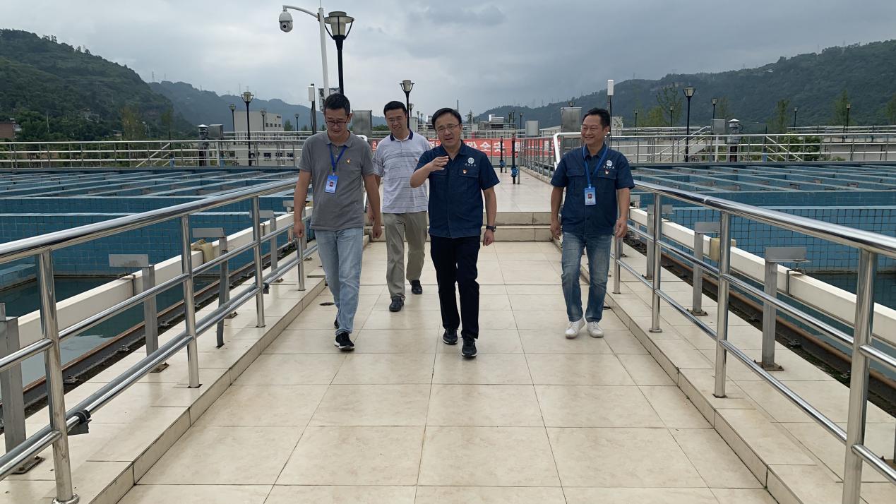 集團(tuán)公司黨委書(shū)記、董事長(zhǎng)周燕賓開(kāi)展環(huán)保督察及安全生產(chǎn)調(diào)研工作