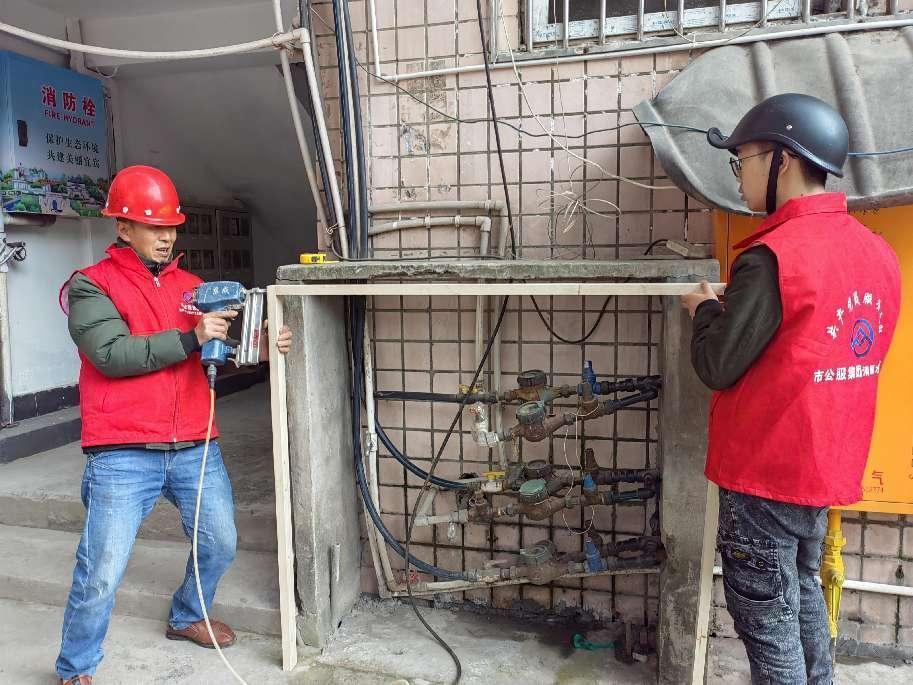 公服集團清源水務(wù)公司開展“學(xué)雷鋒，愛國衛(wèi)生我踐行”志愿服務(wù)活動